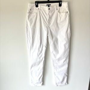 Eileen Fisher White Denim Jeans Straight Leg Organic Cotton Travel Beach Neutral